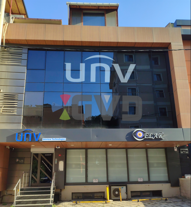 contact-photo2.png (787 KB)